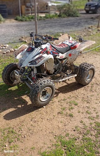 Suzuki LTZ 400
