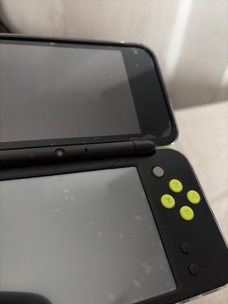 Nintendo 2DS XL Mario Kart 7 Edición