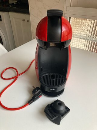 Macchina da caffè Nescafé Dolce Gusto rossa