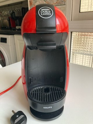 Macchina da caffè Nescafé Dolce Gusto rossa