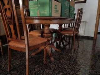 Mesa y 6 Sillas Comedor Madera