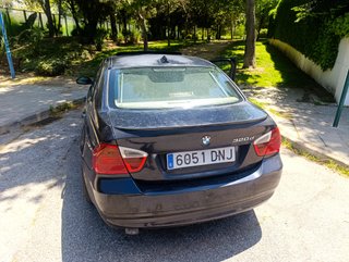 BMW Serie 3 2005 e90 etiqueta B automatico techo