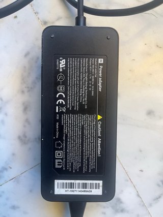 Cargador Xiaomi Patinete Eléctrico