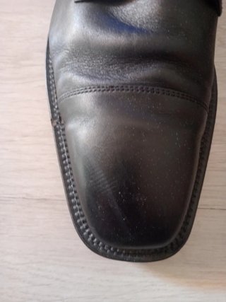 Zapatos Geox negros elegantes cordones