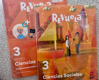 Ciencias sociales. 3 Primaria. Revuela. Castill...