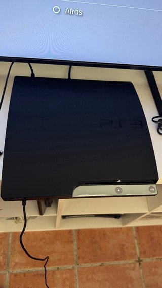 Consola PS3 Slim Negra + Mando + Juego