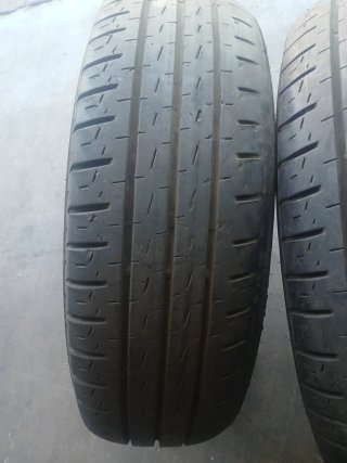 Llantas Nissan Cabstar 2003