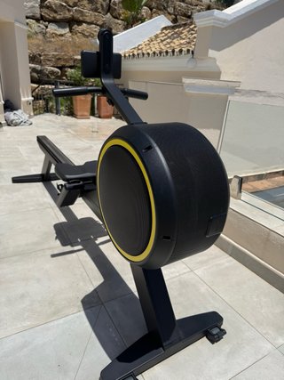 Máquina de remo Technogym
