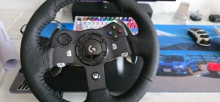 Logitech G920 Racing Wheel & Pedals Xbox/PC