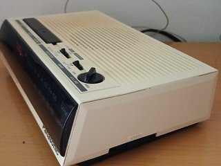 Despertador Radio Digital Panasonic RC-6064 Beige