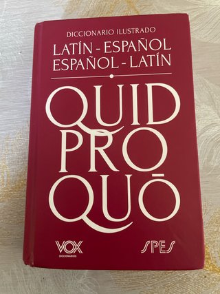 Diccionario ilustrado latín-español/ español-latín