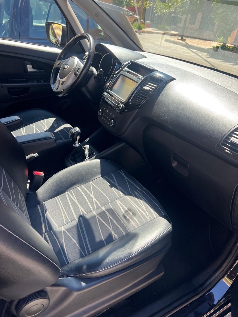 KIA Venga 2015 - foto 1