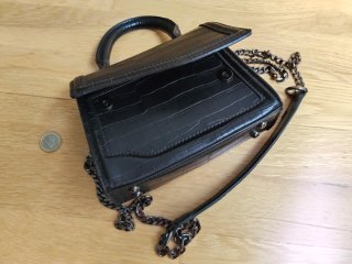 Bolso negro pequeño