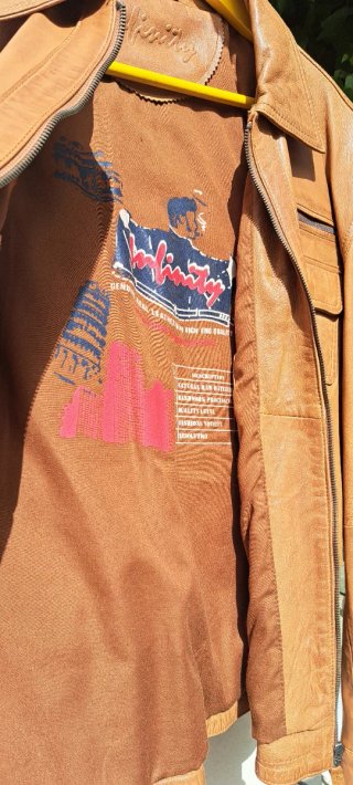 Chaqueta de piel auténtica marrón