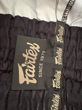 Pantalones cortos Fairtex Muay Thai