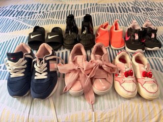 Lote Zapatillas Niña Seminuevas