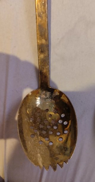 Juego cubiertos y cuenco antiguo
