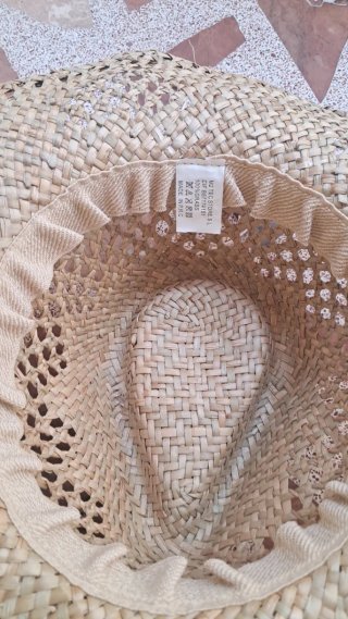 Sombrero di paglia intrecciato per donna