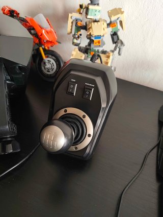 Volante gaming FR TEC + pedales + cambio