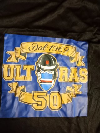 T-shirt con stampa anteriore e posteriore taglia L