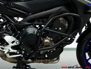 YAMAHA TRACER 900
