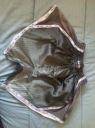 Pantalones cortos Top Ten