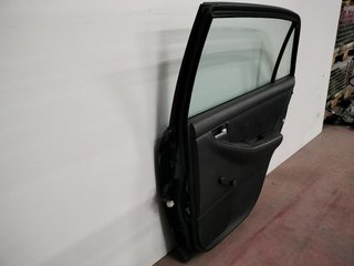 106659 PUERTA TRASERA DERECHA TOYOTA COROLLA (E12)