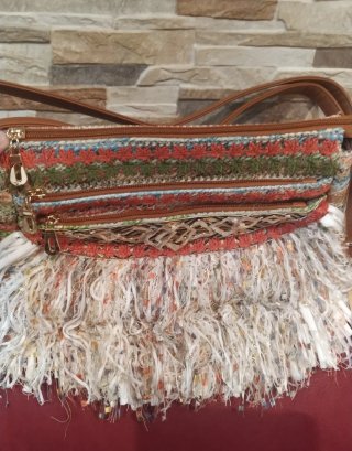 Bolso Boho Chic Hecho a Mano
