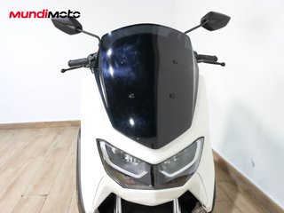YAMAHA NMAX