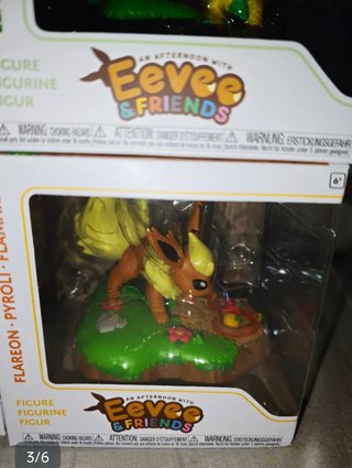 Funko Pop Eevee & Friends Figuras