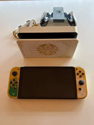Nintendo Switch OLED Zelda