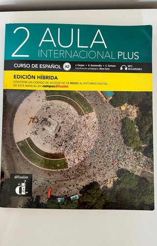 Libro de español Aula 2 internacional plus hibrida