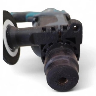 TALADRO PERCUTOR MAKITA HR2230 + MALETIN