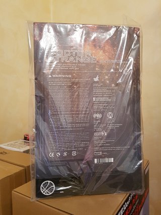 Hot Toys Marvel Doctor Strange Avengers MMS484 1/6