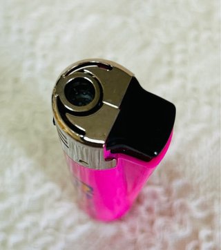 Accendino “Ravetrip” di Clipper.