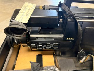 Videocámara VHS Panasonic M7 Kit Completo