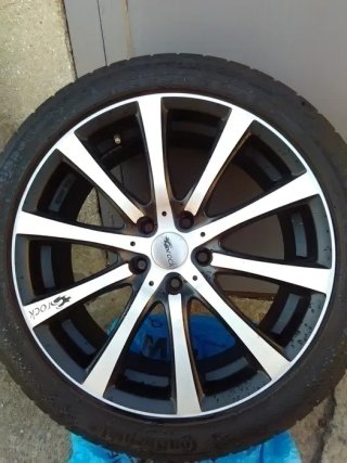 Llantas 20” Toyota Brock