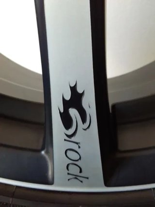 Llantas 20” Toyota Brock