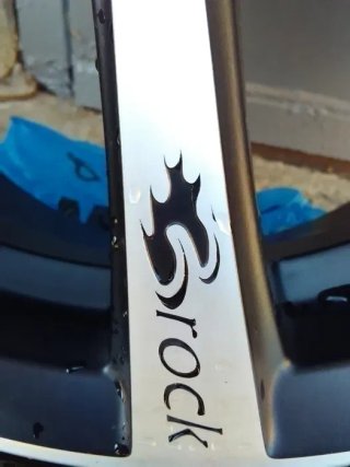 Llantas 20” Toyota Brock