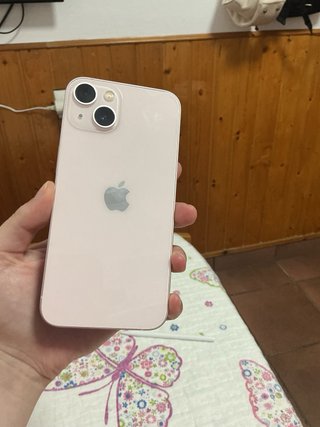 iPhone 13 Apple