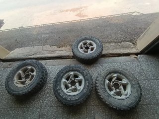Llantas con neumáticos Hyundai Galloper 4uds GT