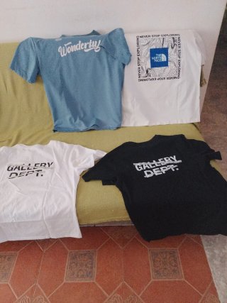 Camicie in vendita