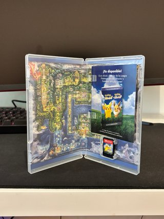 Pokemon Let's Go Pikachu! Nintendo Switch