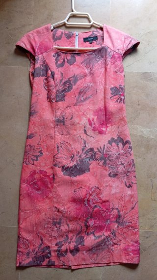 Vestido de estampado floral rosa
