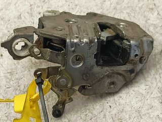 CERRADURA PUERTA DELANTERA DERECHA MERCEDES-BENZ