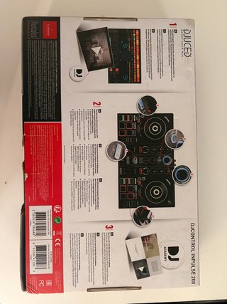 Controladora DJ Hercules DJControl Inpulse 200