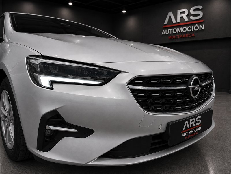 Opel Insignia 2022, foto 4