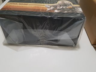 Hot Toys Star Wars The Mandalorian & Child Deluxe