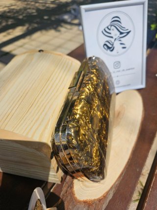 Bolso de fiesta dorado