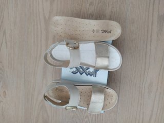 Sandalias IMAC de piel Beige y Dorado Talla 40